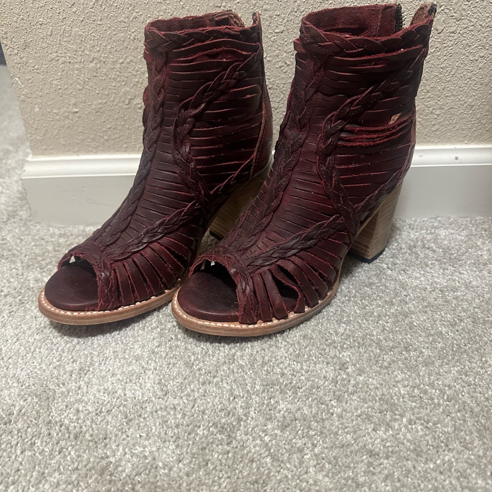 Freebird Burgundy Peep-Toe Sandals